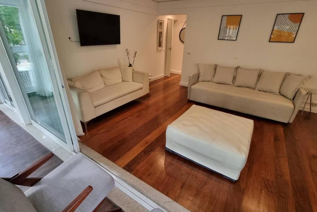 3 Quartos No Quadrilatero De Charme Em Ipanema *