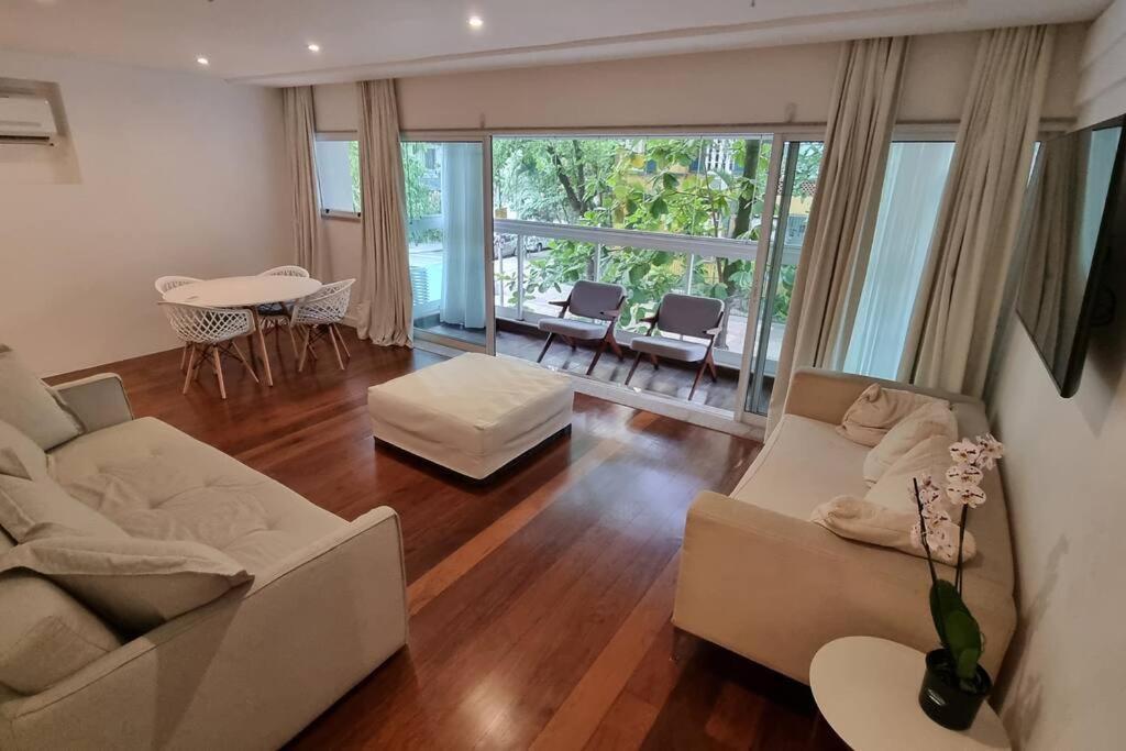 3 Quartos No Quadrilatero De Charme Em Ipanema * Rio de Janeiro