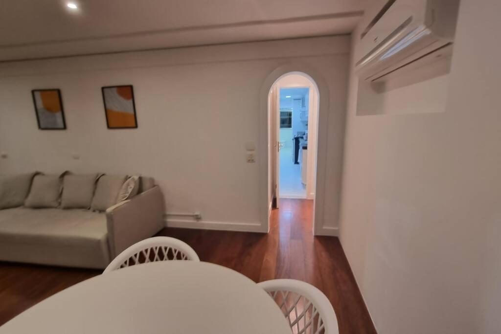 3 Quartos No Quadrilatero De Charme Em Ipanema Apartamento