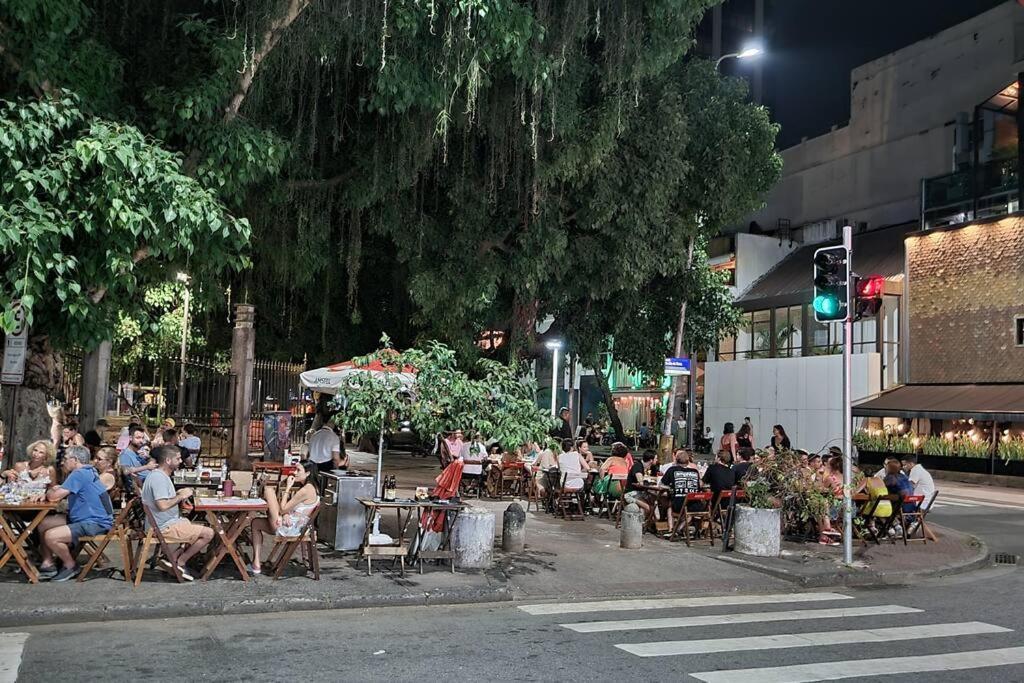 3 Quartos No Quadrilatero De Charme Em Ipanema Apartamento